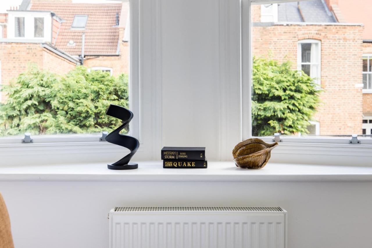 The Streatham Hill Wonder - Spacious 4bdr House With Garden And Terrace Apartament